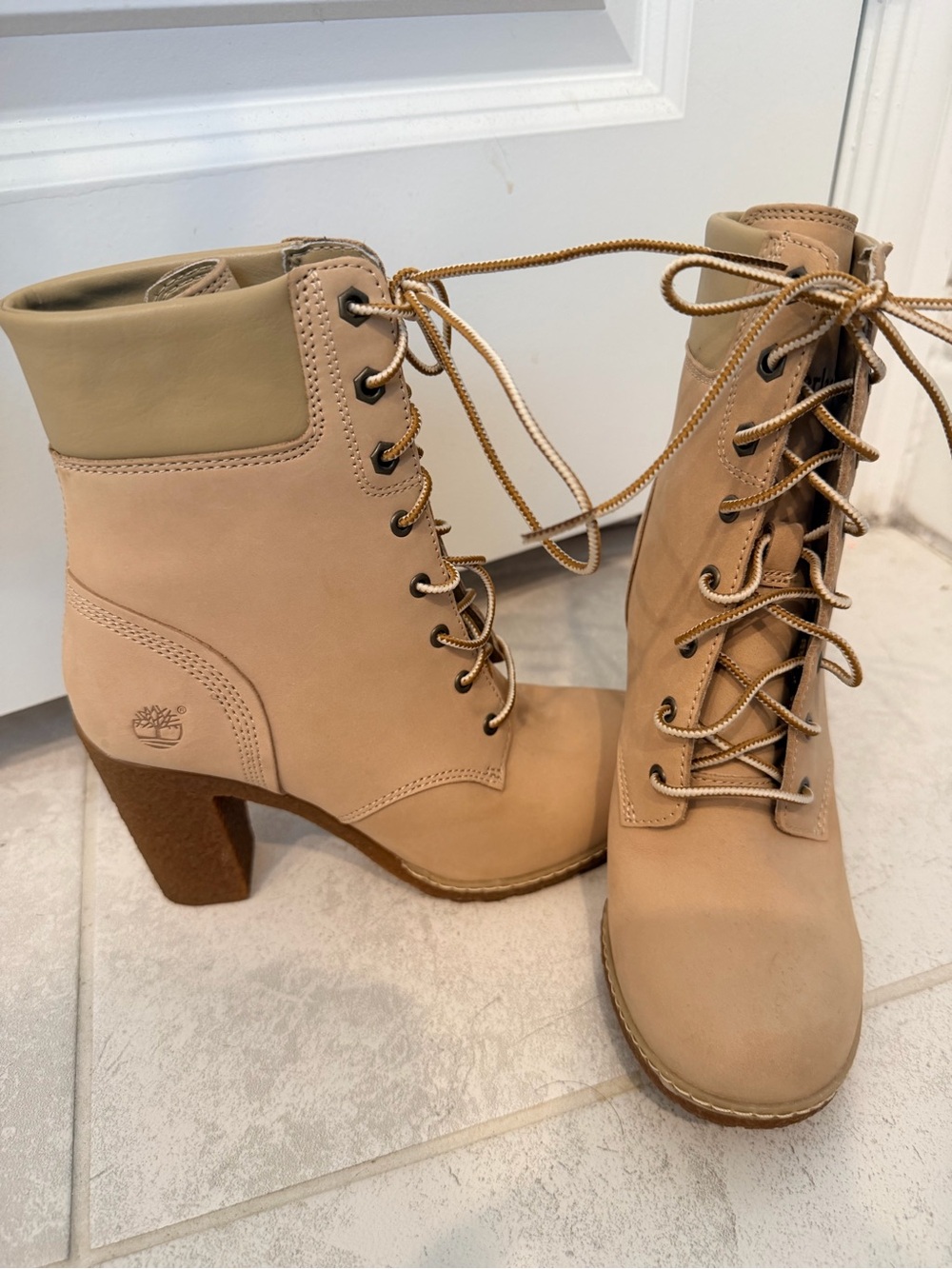 Timberland Women's Lace-Up Heeled Ankle Boots in Tan